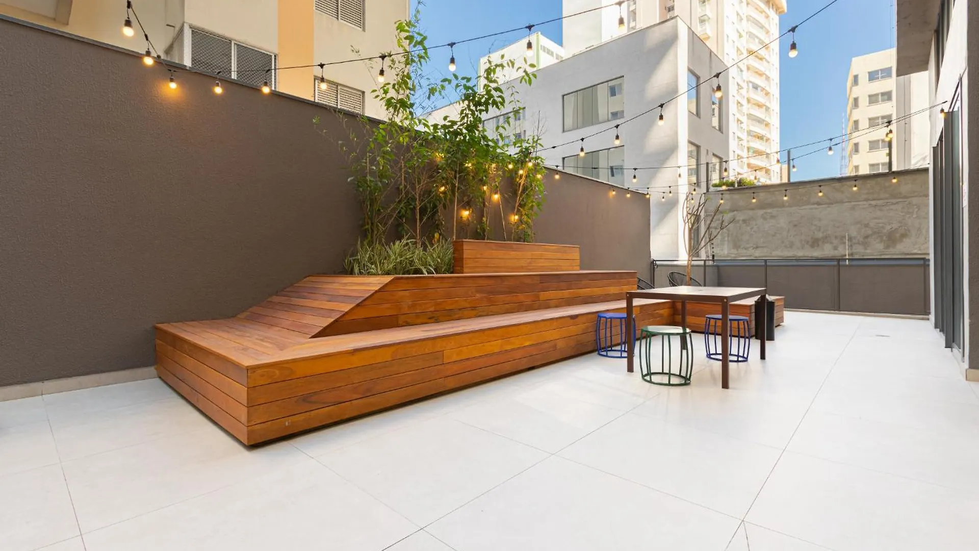 Easy Star - Studio No Coracao Da Consolacao Com Vista Livre - Vf01H Sao Paulo